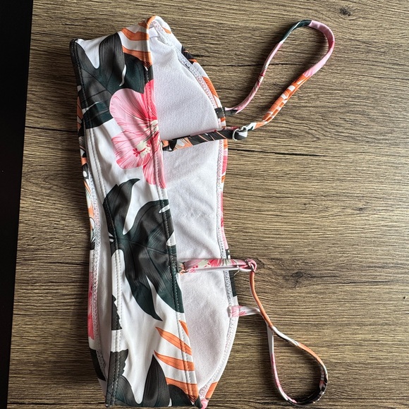 Roxy Multicolor Floral Bikini Top - Picture 2 of 3